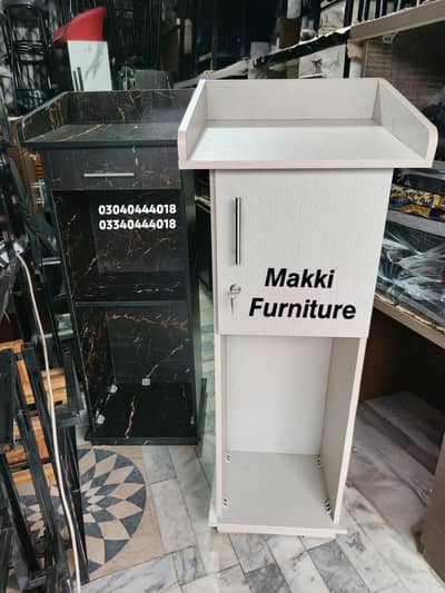 Rostrum/Cash counter/Speech counter/Lecture stand