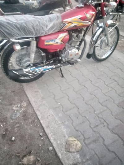 Honda 125 Islamabad number contact 03125016964