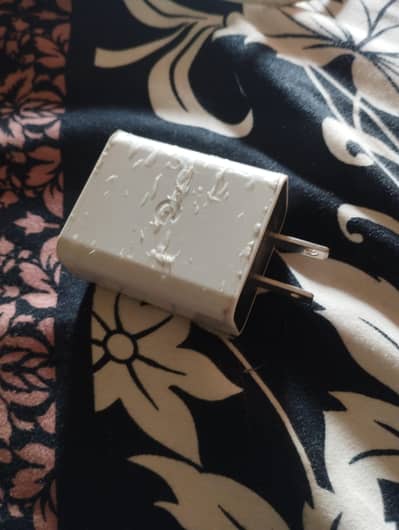 Adopter with cable Original charger Google pixel