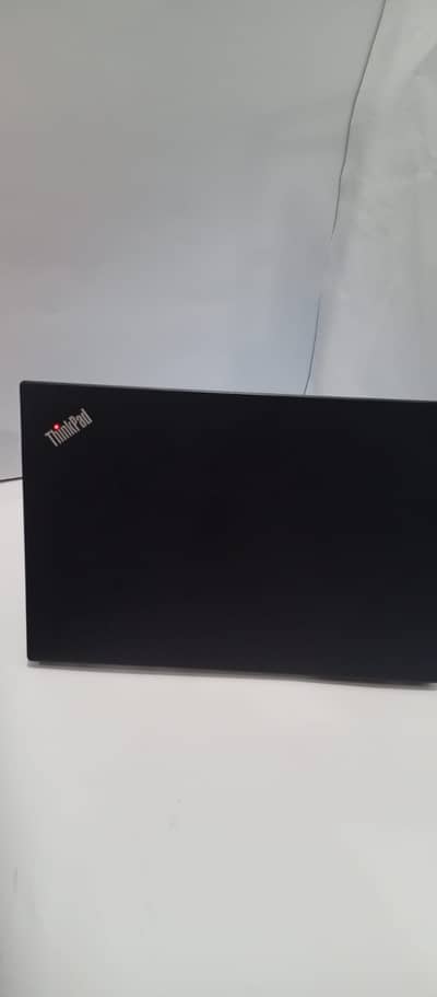  Lenovo ThinkPad X280 – Core i7 8th Gen | 16GB RAM |256GB SSD