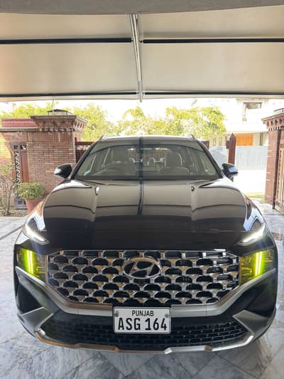 Hyundai Santa Fe Signature