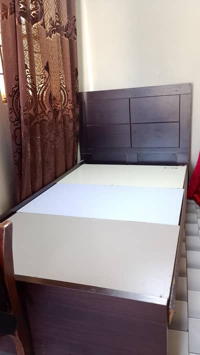 Single Bed with Metress
