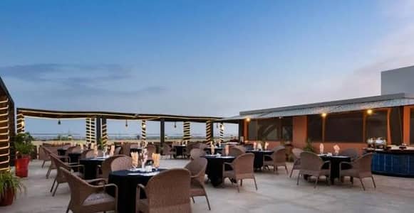 BLUE AREA ROOP TOP 3000-SQUARE FEET FOR RENT  BEAUTIFUL MARGALLAH VIEW