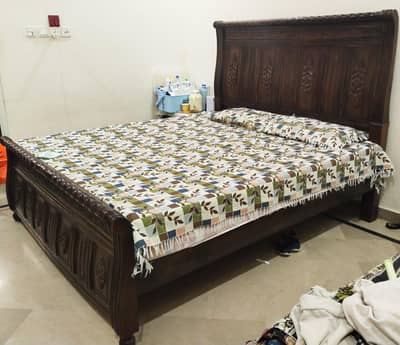 Wooden bed set for sale