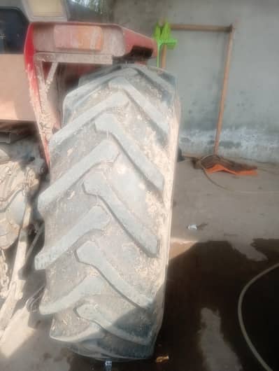 MF 385 Tyre sell good condition