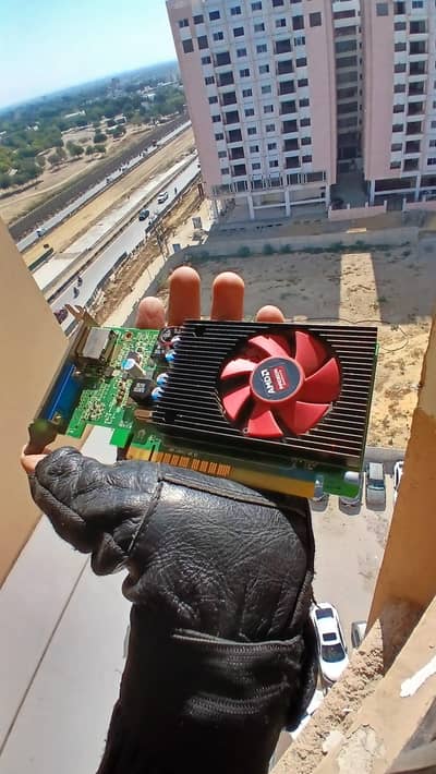 Amd GRAPHIC CARD 1GB GDDR5