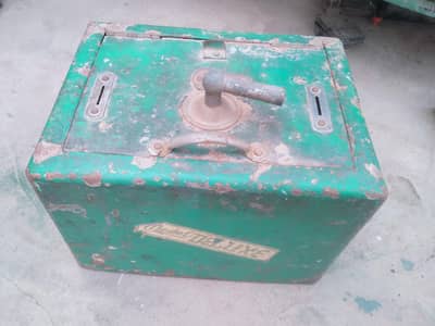 Heavy Money Box Gulah for shop keepers