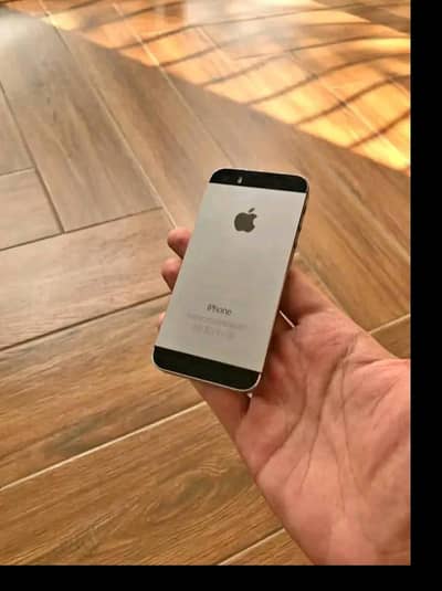 iPhone 5s PTA Approved 64GB Jo Colour Chahye Mill Jaega ‎ ‎