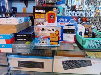 12 Volts 30 Amperes Smart Battery Charger