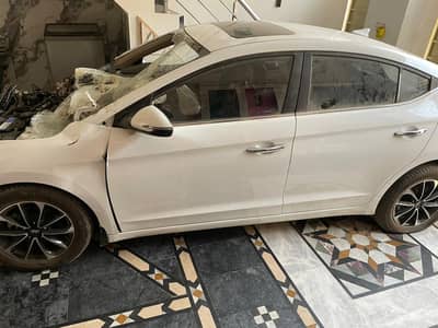 Hyundai Elantra 2023