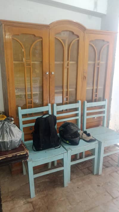 1 Adad Bartan Wali almari for sale hai 20000 Final