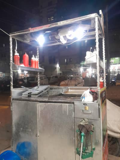 Fries & Burger counter and all Saman for sale