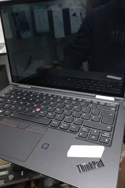 lenovo thinkpad, X1 yoga,