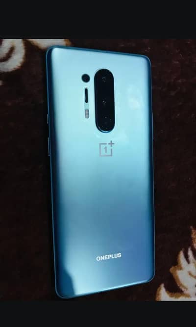 One plus 8 pro 16/256