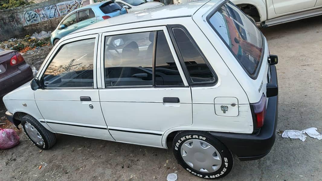 mehran 2009 model 11