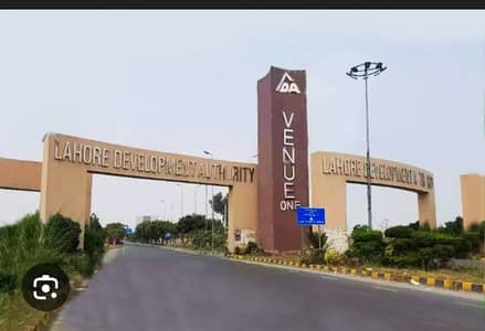 LDA Avenue 10 Marla Main Road Direct Approach For Sale