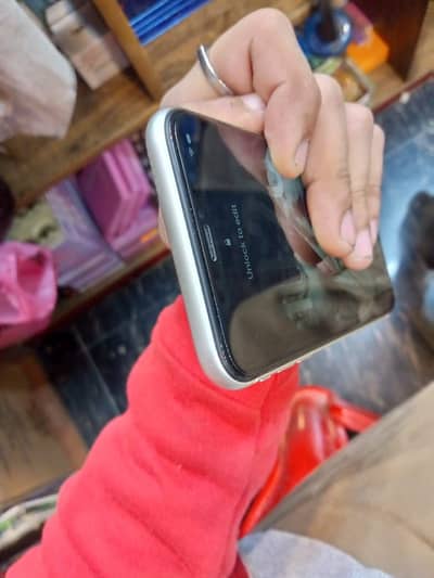 iPhone 11 jv 128 10/10 white