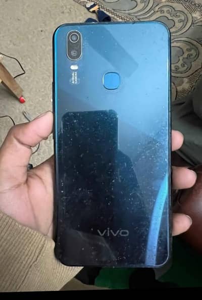 vivo y11