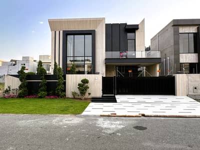 1 Kanal Out Standing Top Quality Ultra Modern House Close To Defense Raya