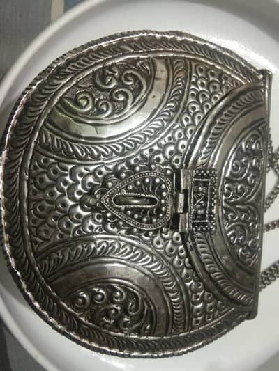 imported clutch bag metal  body