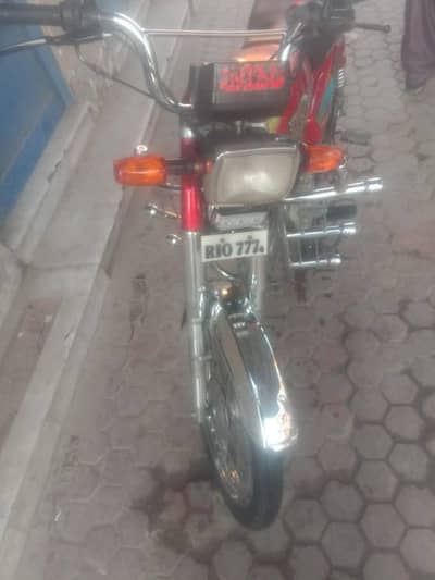 good condition ha bs Thora bht Kam ho ga bike ma wo b krwa k du ga