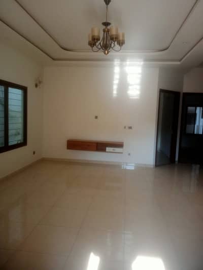 Portion For Rent 3 Bed DD *Code(15799)*
