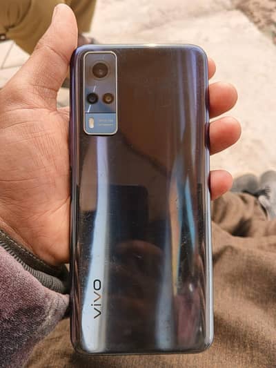 all okay phone 4+4GB RAM 128 GB memory. . . . 03463733041