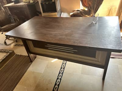 Office table for sale for multi purpose .