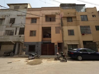 Prime Location Lower Portion For Grabs In 120 Square Yards Karachi