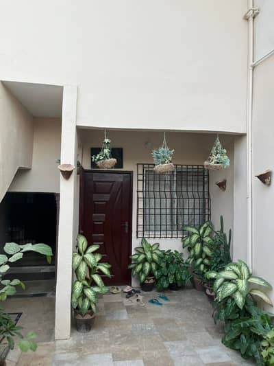 200 Square Yards Spacious Lower Portion Available In Mehran Banglows Town For rent