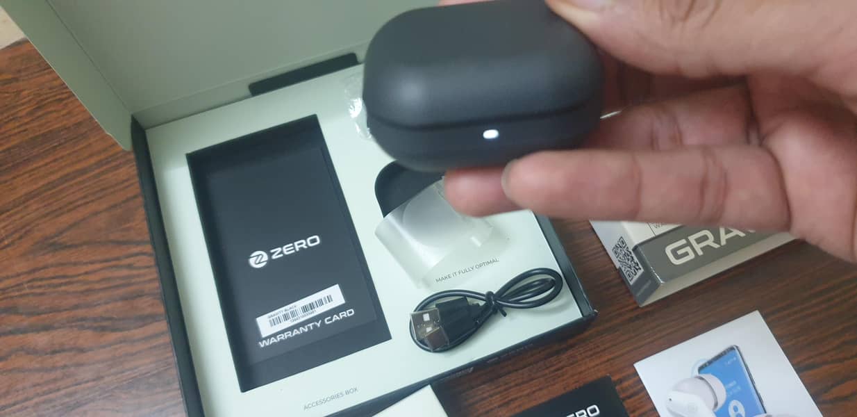 Zero Gravity EarBuds 3