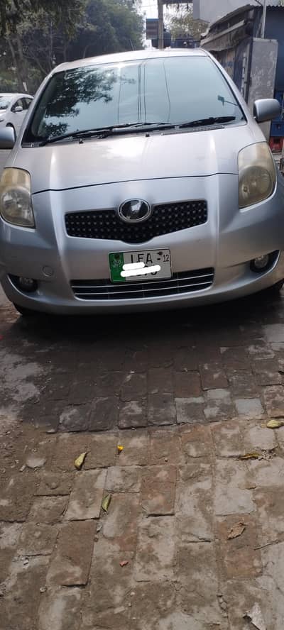 Toyota vitz2006/12