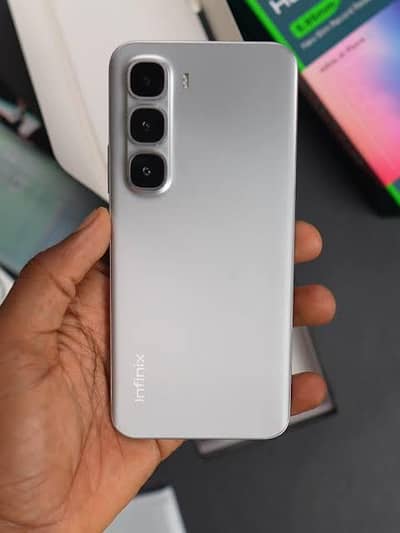 infinix hot 60 pro plus complete box 9month waranti  10  10