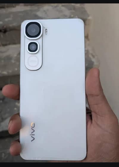 Vivo Y400  8/8/. 256