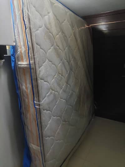 Master moltyfoam spring mattress