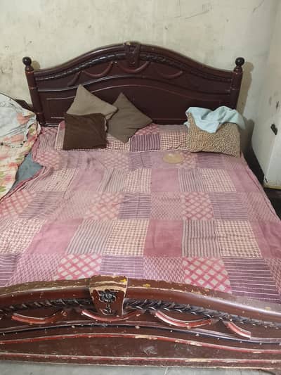 wood bedset for sale