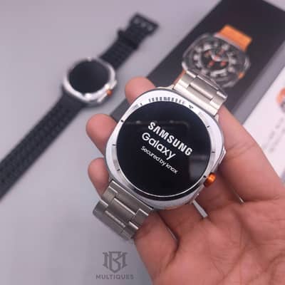 Smart Watch Ultra Round Dial Smart Watch HD Display Js7 Ultra