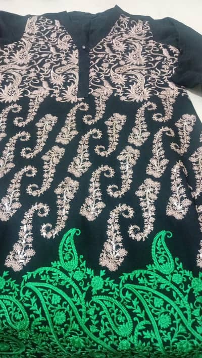 black medium size kurti