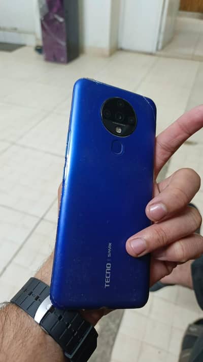 techno spark 6 all ok 4/64 condition 10/9