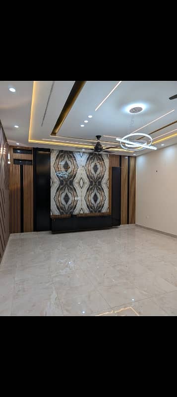 Brand New Type Full House For Rent With Basement Out Class Location Near To Park And Mosque Market Ready To Shift Fully Tiled