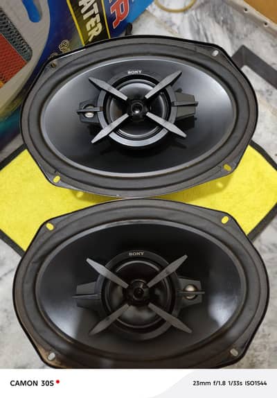 Sony Xplod 3way speakers 420watt
