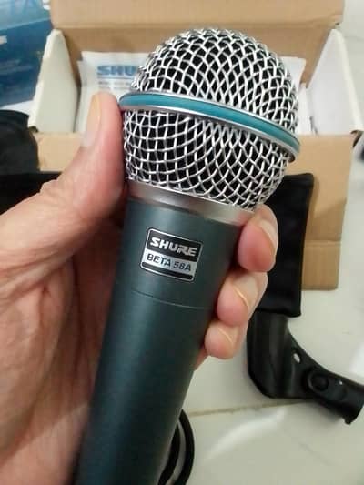 Shure Beta 58A Supercardioid Dynamic Vocal Microphone