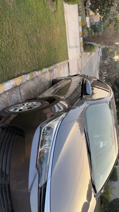 Corolla gli total genioun