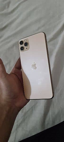 iphone 11 Pro Max 5