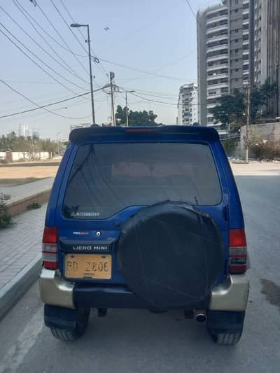 Mitsubishi Mini Pajero Automatic . oringal Car. 03212728652