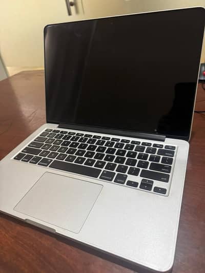 MacBook Pro 2015 | 16GB RAM | 500GB | Read Description