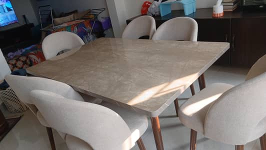Few days used Dining table