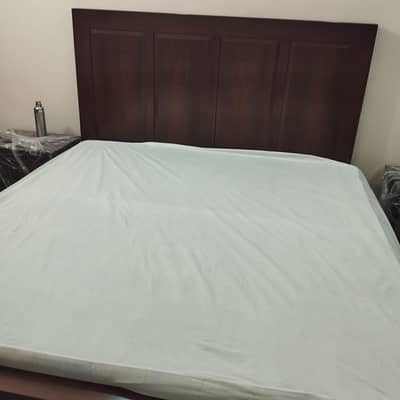 pure wooden bed set