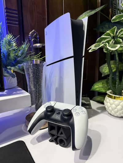 Ps5 slim digital edition Hong kong  with 3 original games + ps plus