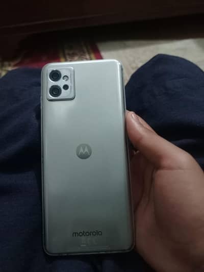 motoralla moto g32 for sale.